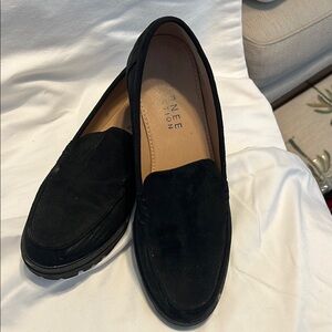 Journee Collection Black Flats Timeless Slip-On Design